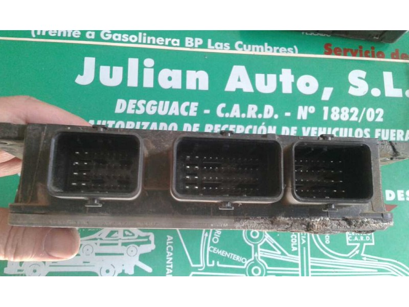 Recambio de centralita motor uce para renault scenic ii confort authentique referencia OEM IAM 8200498188 8200469340 KIT - DELPH