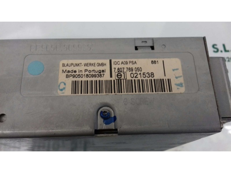 Recambio de sistema audio / radio cd para peugeot 307 (s1) xt referencia OEM IAM 7607769050 BP905018099387 
