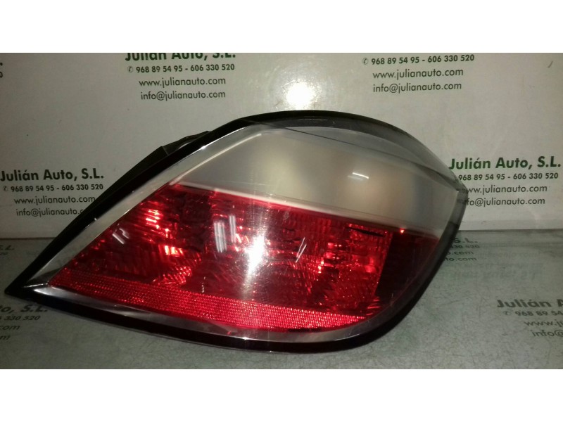 Recambio de piloto trasero derecho para opel astra h berlina cosmo referencia OEM IAM 00865302  