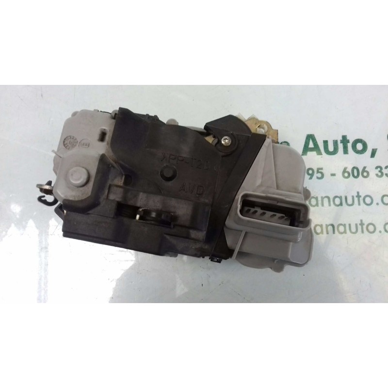 Recambio de cerradura puerta delantera derecha para peugeot 307 (s1) xt referencia OEM IAM  GRIS 6 PINES