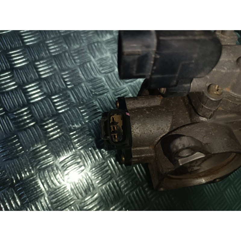 Recambio de caja mariposa para toyota yaris (ncp1/nlp1/scp1) 1.3 expo referencia OEM IAM 1894520D010 DENSO 1368001702