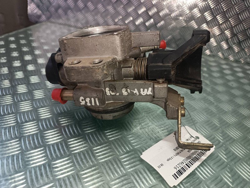 Recambio de caja mariposa para toyota yaris (ncp1/nlp1/scp1) 1.3 expo referencia OEM IAM 1894520D010 DENSO 1368001702