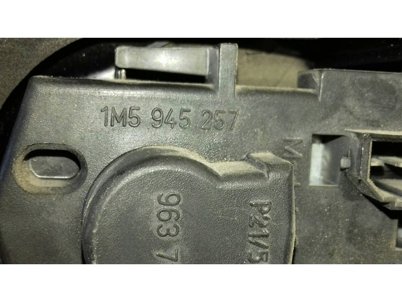 Recambio de piloto trasero derecho para seat toledo (1m2) signo referencia OEM IAM 1M5945257  