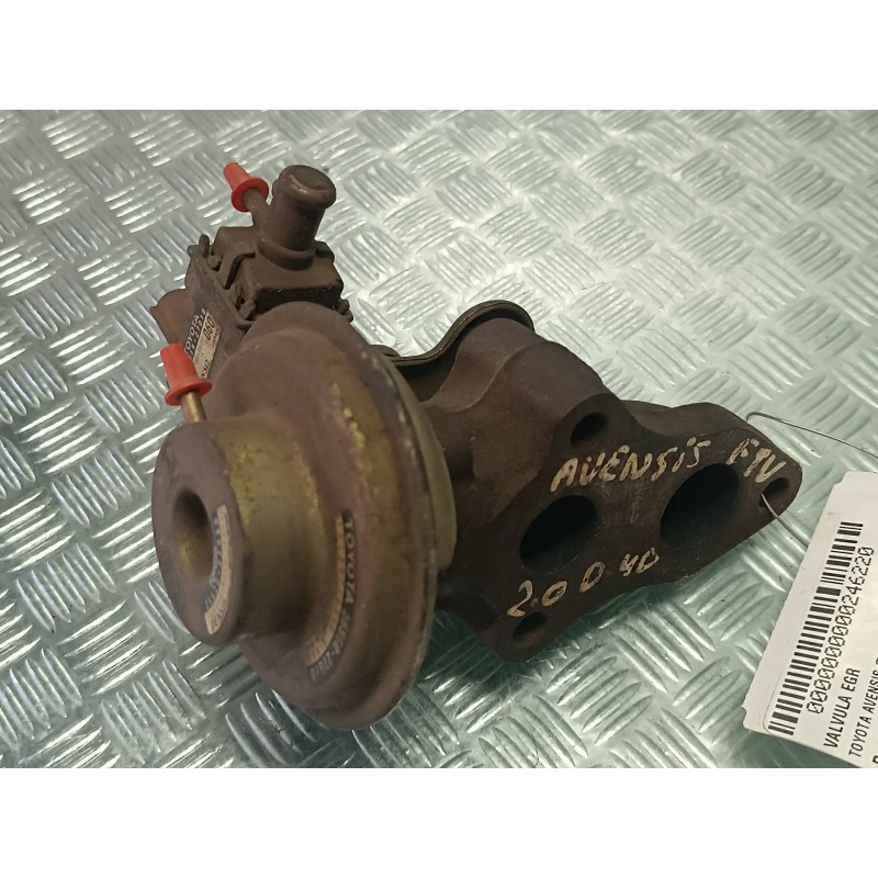 Recambio de valvula egr para toyota avensis (t27) executive referencia OEM IAM 2580027010 2562027060 DENSO