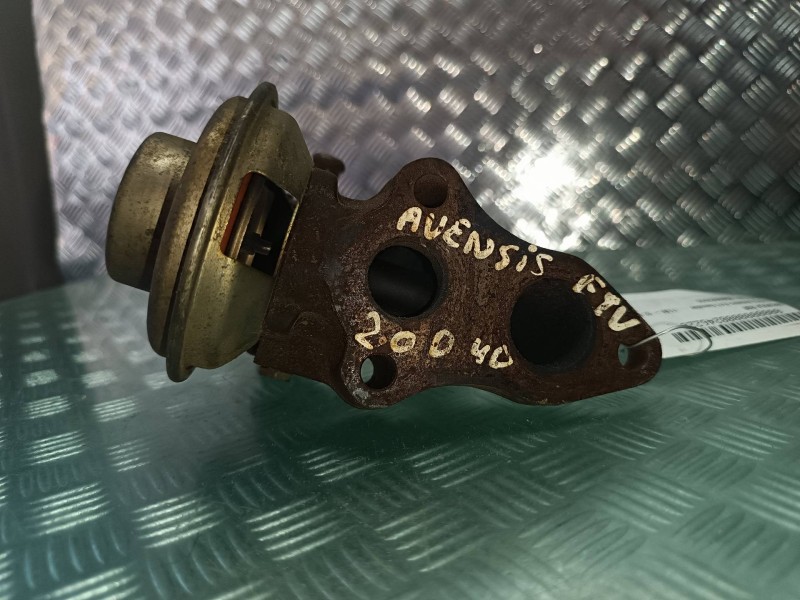 Recambio de valvula egr para toyota avensis (t27) executive referencia OEM IAM 2580027010 2562027060 DENSO