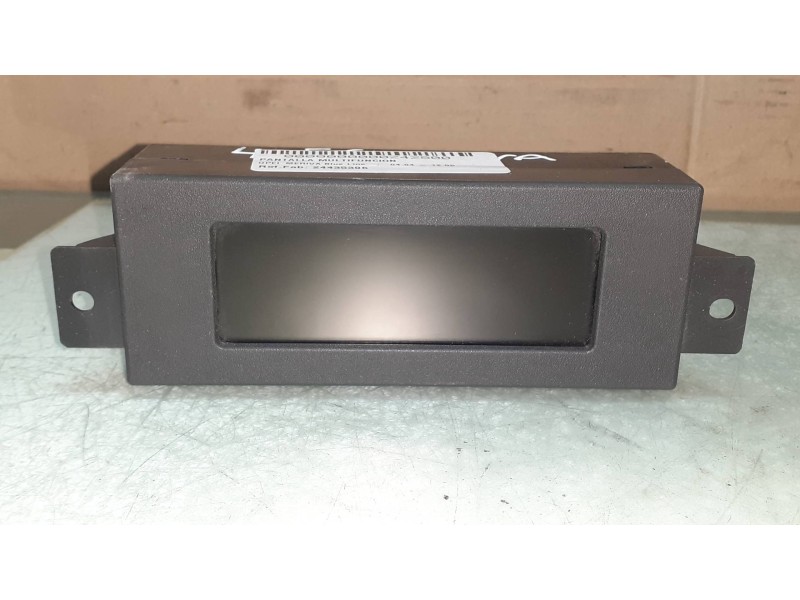 Recambio de pantalla multifuncion para opel meriva blue line referencia OEM IAM 24435396 5WK70020 SIEMENS