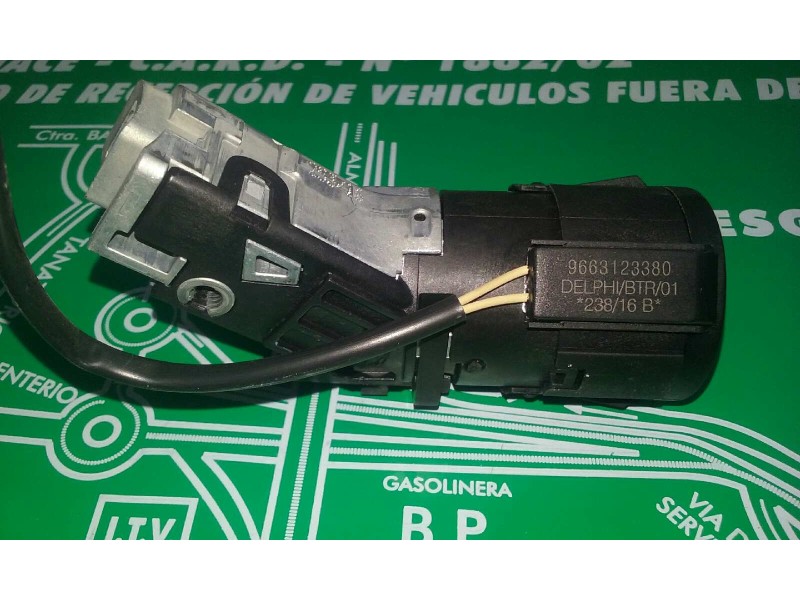 Recambio de centralita motor uce para peugeot 208 allure referencia OEM IAM 9818160080 162560851/V29080084A KIT - VALEO