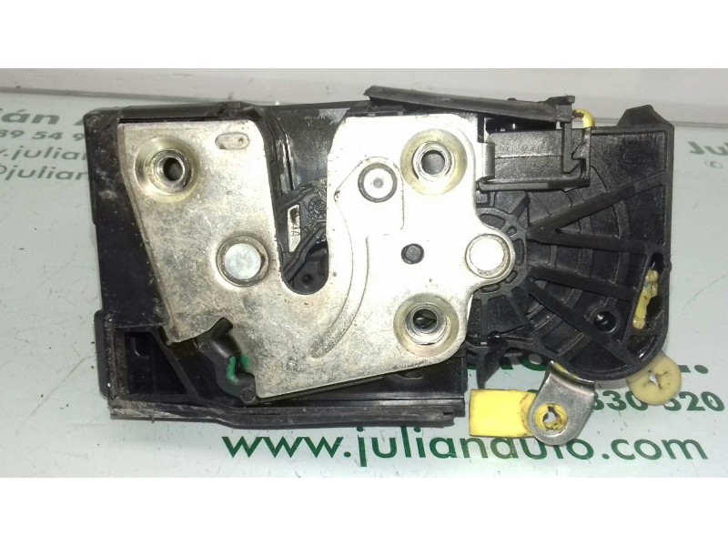 Recambio de cerradura puerta delantera derecha para dacia sandero stepway referencia OEM IAM   2 PINES