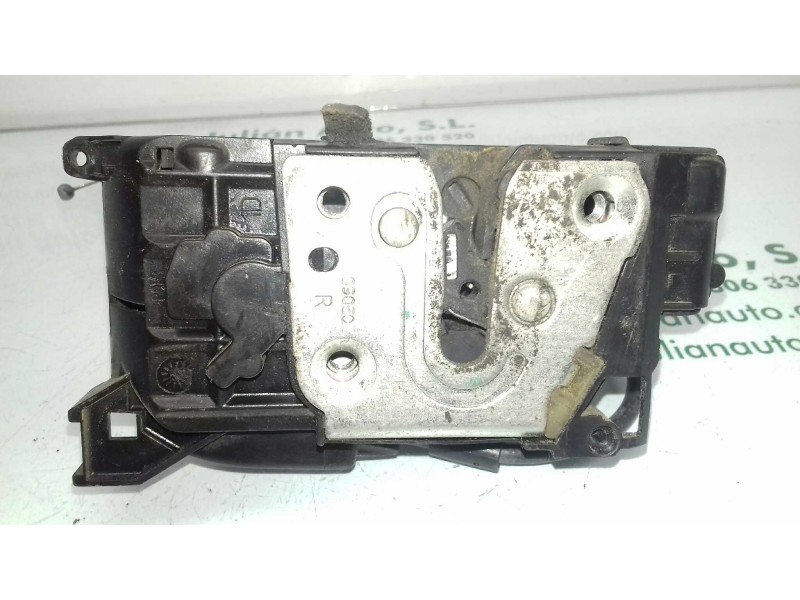 Recambio de cerradura puerta delantera derecha para renault clio iii confort dynamique referencia OEM IAM 300125D  4 PINES