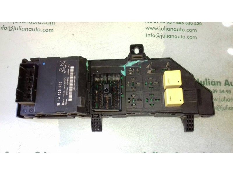 Recambio de caja reles / fusibles para opel vectra c berlina comfort referencia OEM IAM 13120953 24443147 518777016