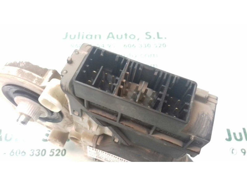 Recambio de motor elevalunas delantero derecho para seat ibiza (6l1) reference referencia OEM IAM 6Q2959801A 104383101 05074140