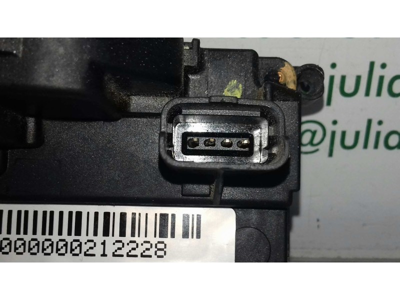 Recambio de cerradura puerta delantera derecha para renault clio iii authentique referencia OEM IAM   