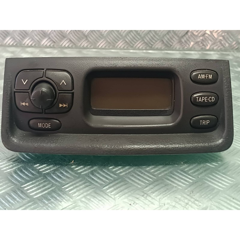 Recambio de pantalla multifuncion para toyota yaris (ncp1/nlp1/scp1) 1.0 linea luna referencia OEM IAM 8611052010B0  CNTS0822A