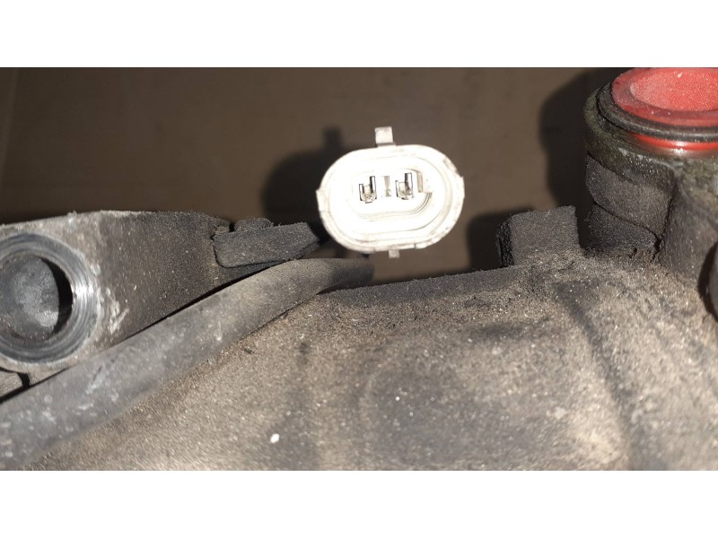 Recambio de compresor aire acondicionado para opel meriva blue line referencia OEM IAM 24421642 SD6V12 SANDEN