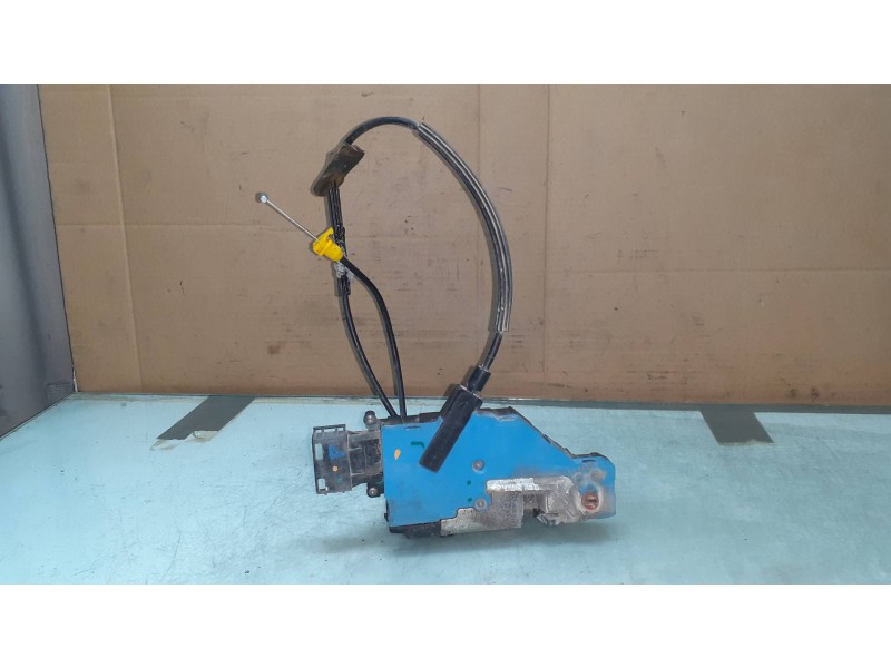 Recambio de cerradura puerta trasera derecha para peugeot 207 xs referencia OEM IAM 24099816 24097816 ELECTRICA