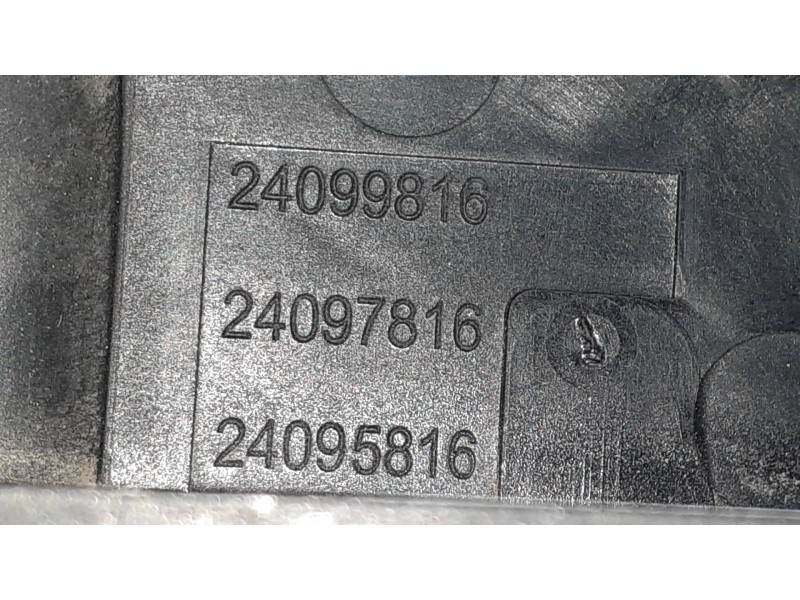 Recambio de cerradura puerta trasera derecha para peugeot 207 xs referencia OEM IAM 24099816 24097816 ELECTRICA