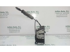 Recambio de cerradura puerta trasera izquierda para renault megane iii berlina 5 p dynamique referencia OEM IAM 825030002R  6 PI