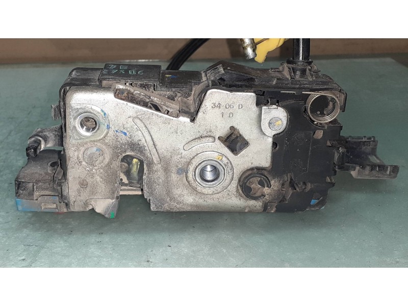 Recambio de cerradura puerta trasera derecha para peugeot 207 xs referencia OEM IAM 24099816 24097816 ELECTRICA