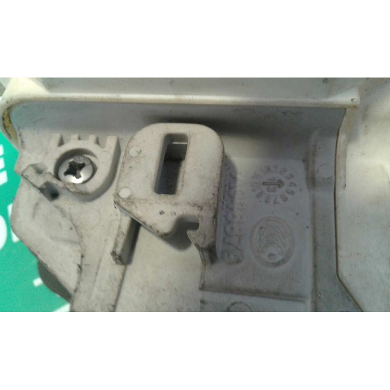 Recambio de cerradura puerta delantera derecha para audi a1 sportback (8xa) ambition referencia OEM IAM 8X1837016 6 PINES BLANCO