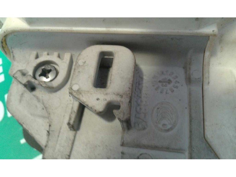 Recambio de cerradura puerta delantera derecha para audi a1 sportback (8xa) ambition referencia OEM IAM 8X1837016 6 PINES BLANCO