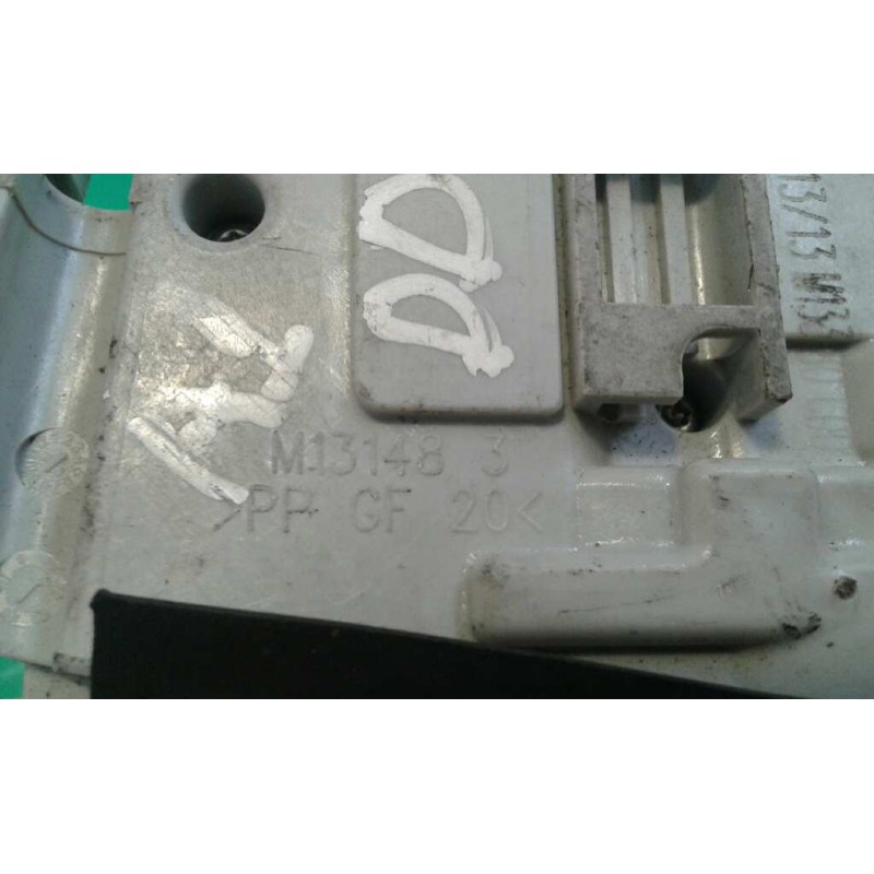 Recambio de cerradura puerta delantera derecha para audi a1 sportback (8xa) ambition referencia OEM IAM 8X1837016 6 PINES BLANCO