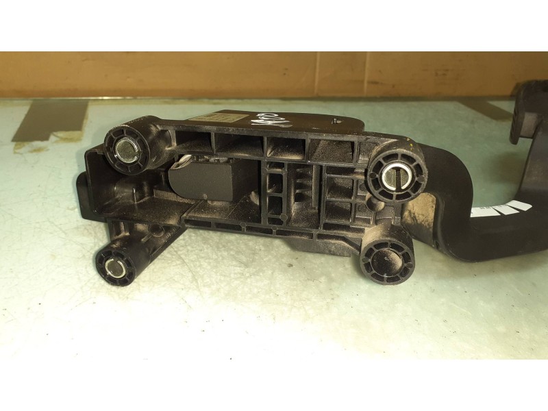Recambio de potenciometro pedal para fiat stilo (192) 1.4 sting referencia OEM IAM 517856400 0280755052 BOSCH