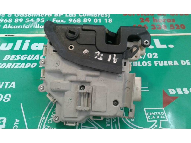 Recambio de cerradura puerta trasera derecha para audi a1 sportback (8xa) ambition referencia OEM IAM 8X0839016 6 PINES BLANCO