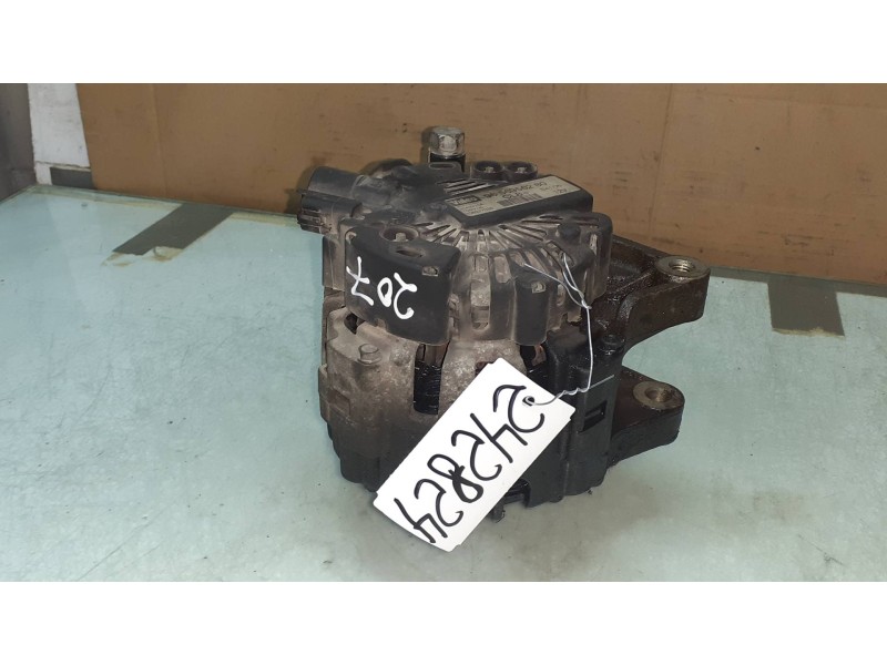 Recambio de alternador para peugeot 207 xs referencia OEM IAM 9656956280 VALEO CL8