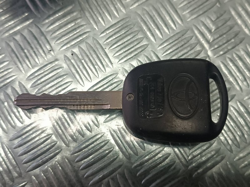 Recambio de conmutador de arranque para toyota yaris (ksp9/scp9/nlp9) básico referencia OEM IAM 897830D010  VALEO