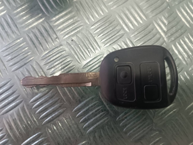 Recambio de conmutador de arranque para toyota yaris (ksp9/scp9/nlp9) básico referencia OEM IAM 897830D010  VALEO