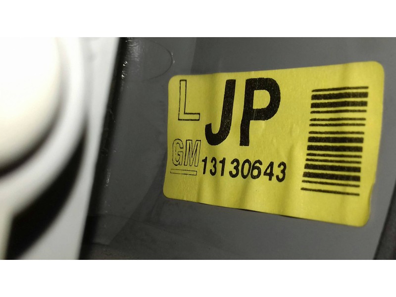 Recambio de piloto trasero izquierdo para opel vectra c berlina elegance referencia OEM IAM 13130643  