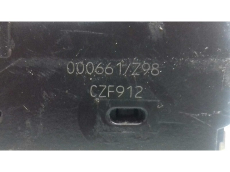 Recambio de cerradura puerta delantera izquierda para renault laguna ii (bg0) authentique referencia OEM IAM 8200000661  4 PINES Recambio de cerradura puerta delantera izquierda para renault laguna ii (bg0) authentique referencia OEM IAM 8200000661  4 PINES