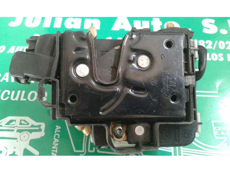 Recambio de cerradura puerta trasera izquierda para seat ibiza (6k1) referencia OEM IAM 6K4839015G 2 PINES NEGRO