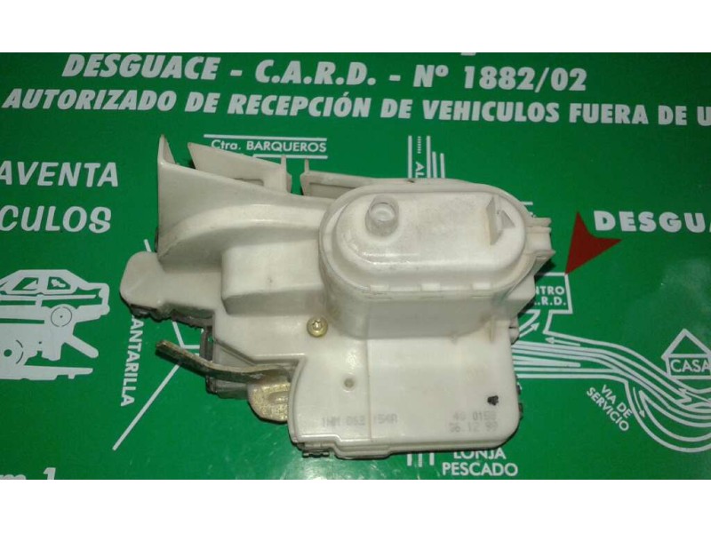 Recambio de cerradura puerta trasera derecha para volkswagen polo berlina (6n2) referencia OEM IAM 1HM862154A 6N4839016C  Recambio de cerradura puerta trasera derecha para volkswagen polo berlina (6n2) referencia OEM IAM 1HM862154A 6N4839016C