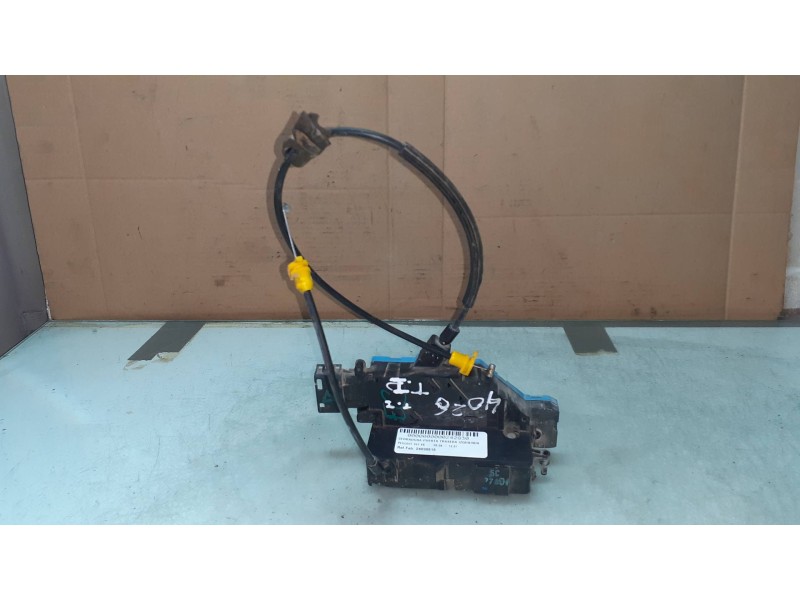 Recambio de cerradura puerta trasera izquierda para peugeot 207 xs referencia OEM IAM 24090816 24087816 ELECTRICA