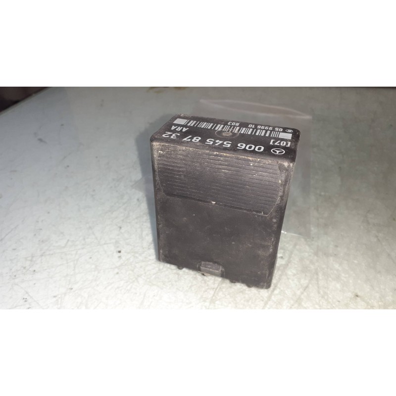 Recambio de modulo electronico para mercedes-benz clase c (w201) berlina e 190 (201.024) referencia OEM IAM 0065458732  