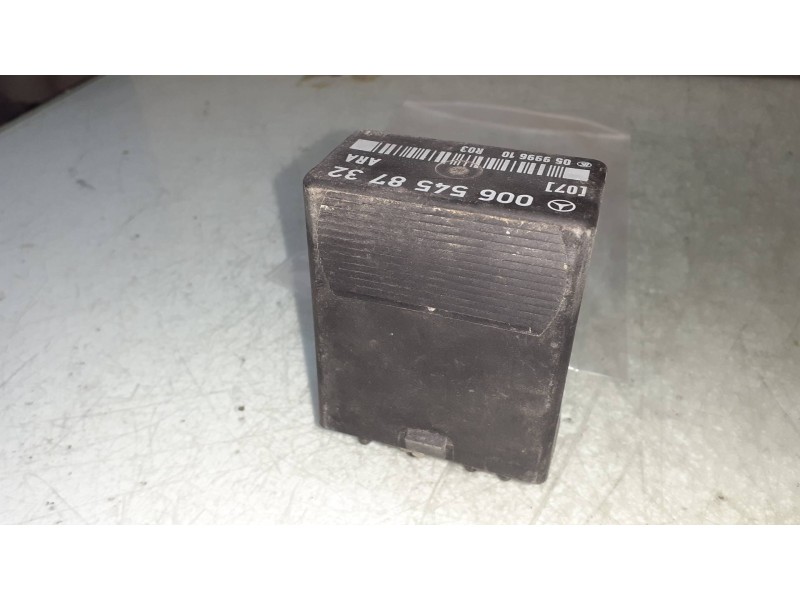 Recambio de modulo electronico para mercedes-benz clase c (w201) berlina e 190 (201.024) referencia OEM IAM 0065458732  