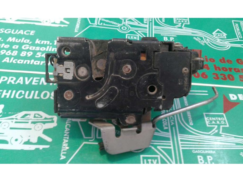 Recambio de cerradura puerta trasera derecha para audi a4 berlina (8e) referencia OEM IAM 8E0839016C 4+3 PINES NEGRO