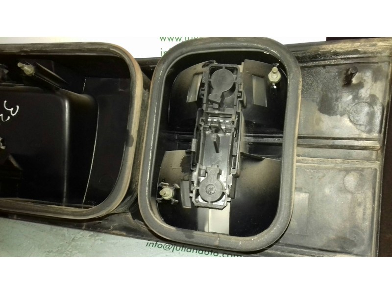 Recambio de piloto trasero central para renault laguna (b56) 2.2 d anade referencia OEM IAM 7711170346  