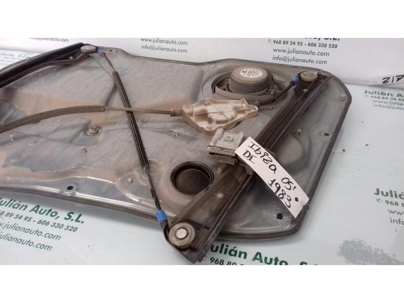Recambio de elevalunas delantero izquierdo para seat ibiza (6l1) sport referencia OEM IAM 6L4837751CM 6L4837755T ELECTRICO