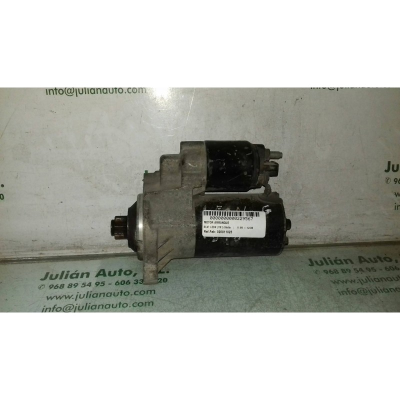 Recambio de motor arranque para seat leon (1m1) stella referencia OEM IAM 020911023 0001121006 BOSCH