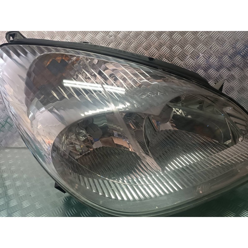 Recambio de faro derecho para citroen c5 berlina 2.0 hdi magic referencia OEM IAM 89005403 087922 VALEO