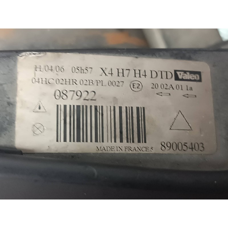 Recambio de faro derecho para citroen c5 berlina 2.0 hdi magic referencia OEM IAM 89005403 087922 VALEO
