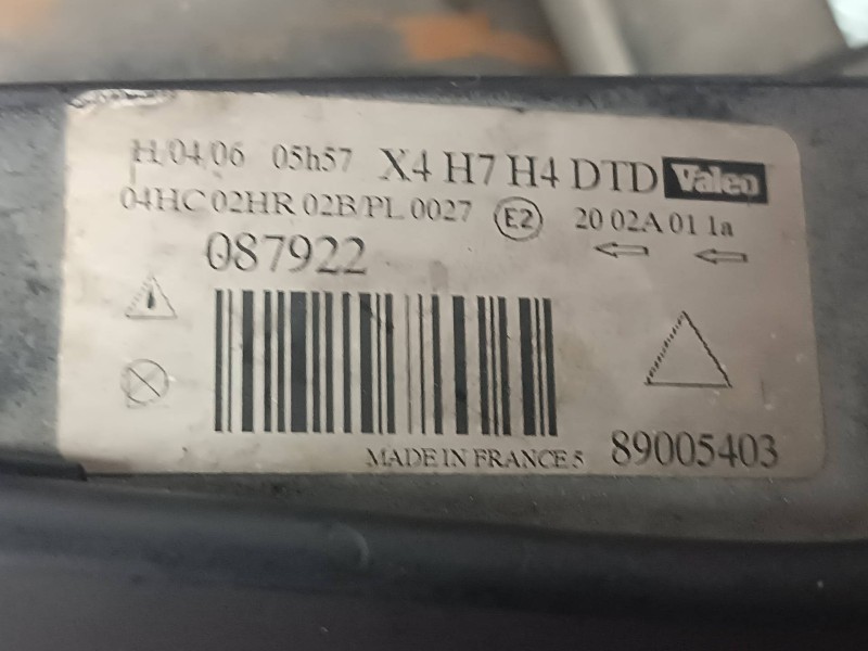 Recambio de faro derecho para citroen c5 berlina 2.0 hdi magic referencia OEM IAM 89005403 087922 VALEO