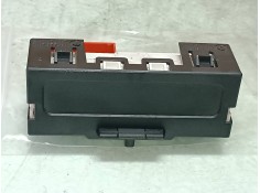 Recambio de pantalla multifuncion para renault megane ii berlina 5p confort authentique referencia OEM IAM 8200107839B 820010783