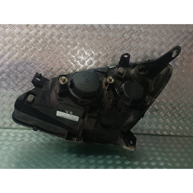 Recambio de faro derecho para citroen c5 berlina 2.0 hdi magic referencia OEM IAM 89005403 087922 VALEO