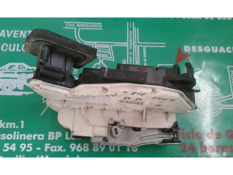 Recambio de cerradura puerta delantera derecha para seat leon (5f1) reference referencia OEM IAM 5K1837016E 7 PINES NEGRO