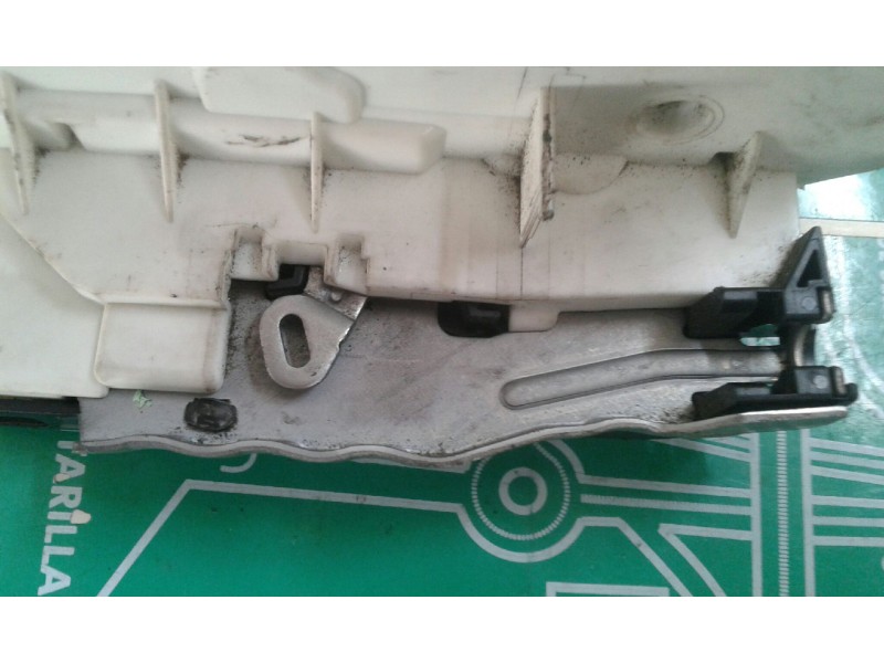 Recambio de cerradura puerta delantera derecha para seat leon (5f1) reference referencia OEM IAM 5K1837016E 7 PINES NEGRO