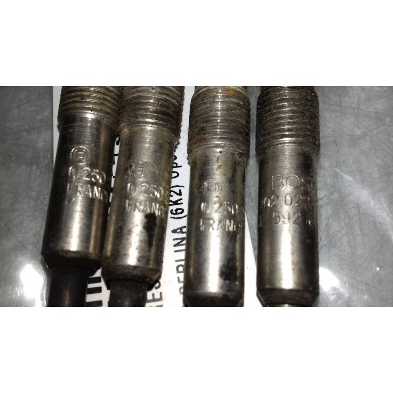 Recambio de calentadores para seat cordoba berlina (6k2) open godo referencia OEM IAM 0250202022  BOSCH