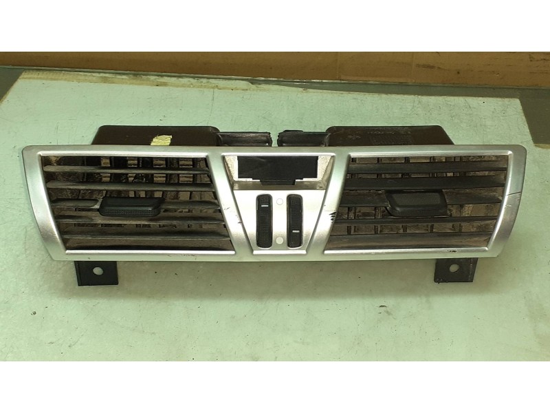 Recambio de rejilla delantera para fiat stilo (192) 1.4 sting referencia OEM IAM 735269789 LS347801 VENTILACION CENTRAL